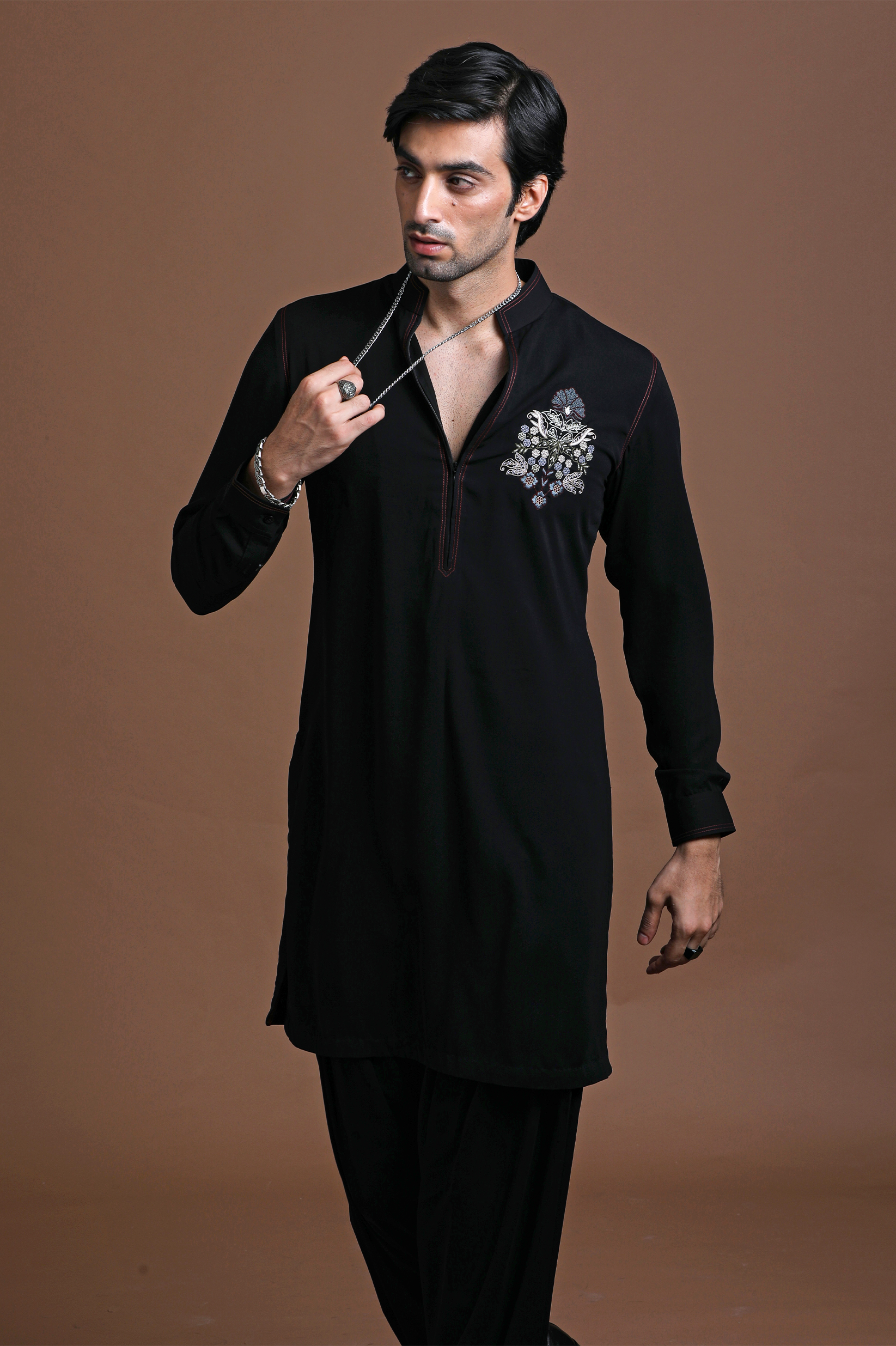 The Noir Majesty – Custom Black Kurta Shalwar