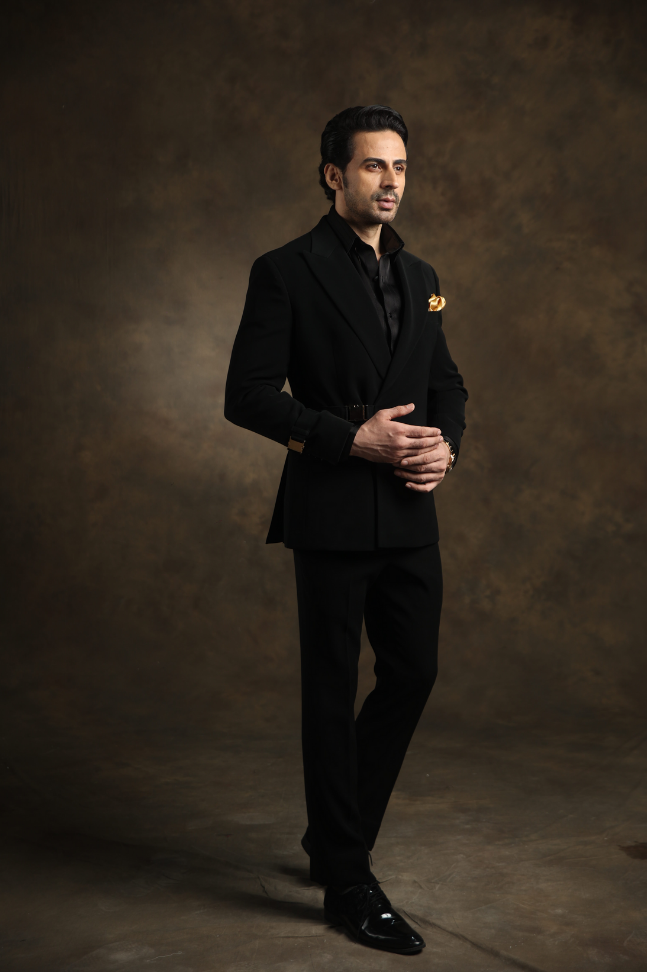 JetBlack Suit with Metallic Gold Detailing