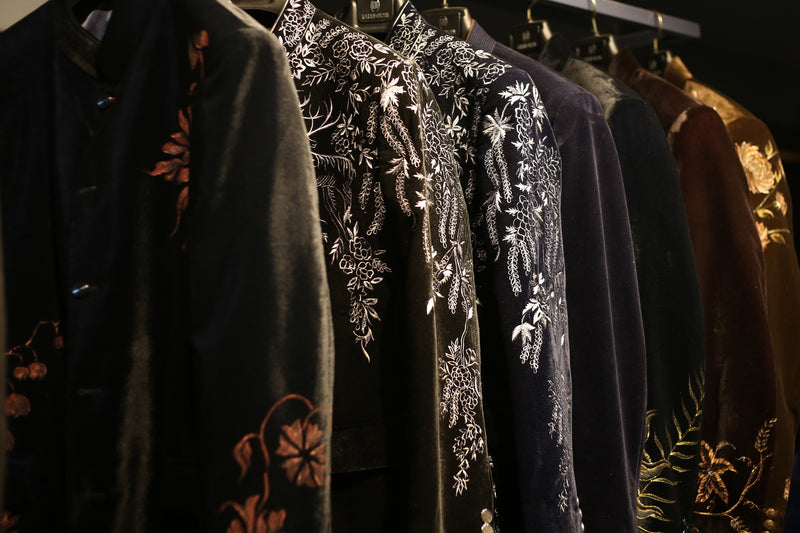 READY TO WEAR