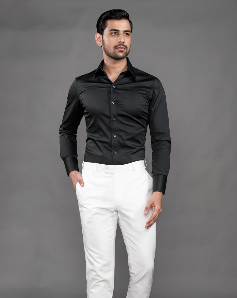 Black cotton shirt with high twist fabric for that wrinkle free effect.