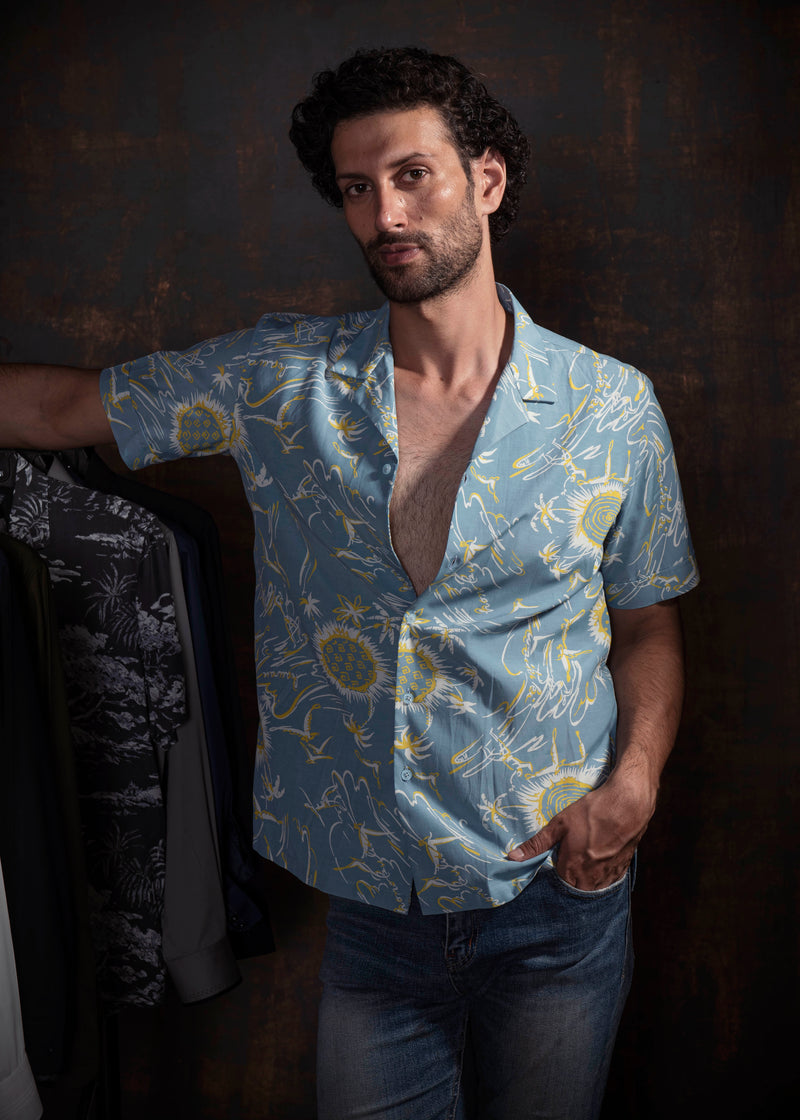 Blue printed shirt.